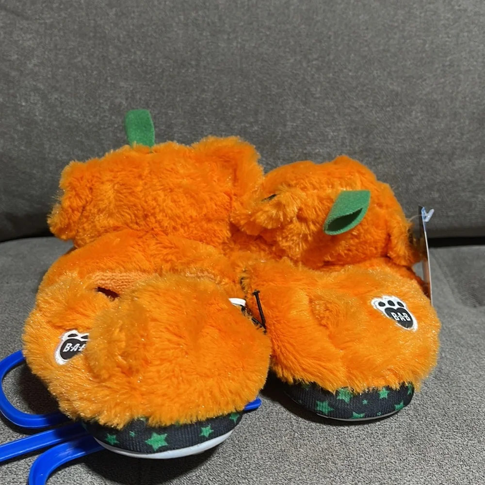 🎃🎃Build A Bear Workshop Pumpkin Slippers🎃🎃